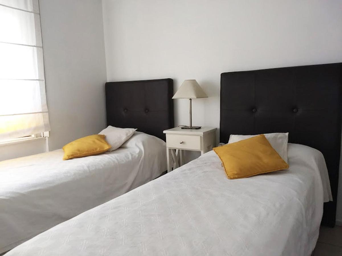 Departamento De Dos Dormitorios Para 6 Personas En El Centro Buenos Aires Exterior foto
